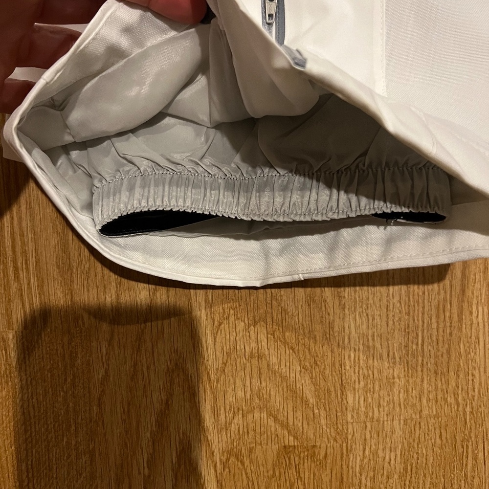 Obermeyer Women's White Ski/Snow Pants - Picture 2 of 6